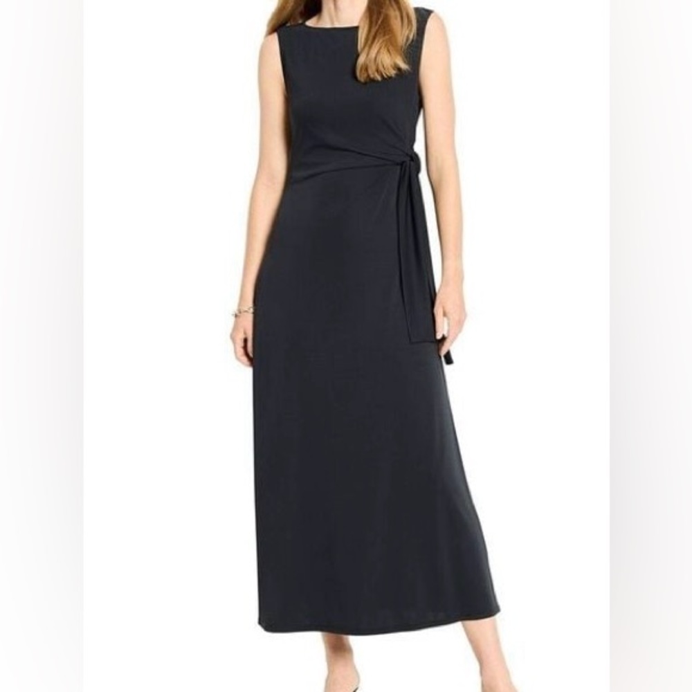 NIC+ZOE Black Sleeveless Maxi Dress